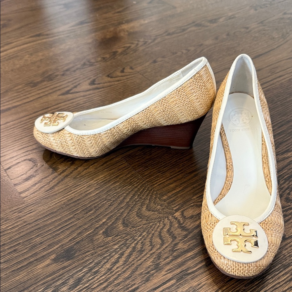 Tory Burch Beige and Brown Wedges